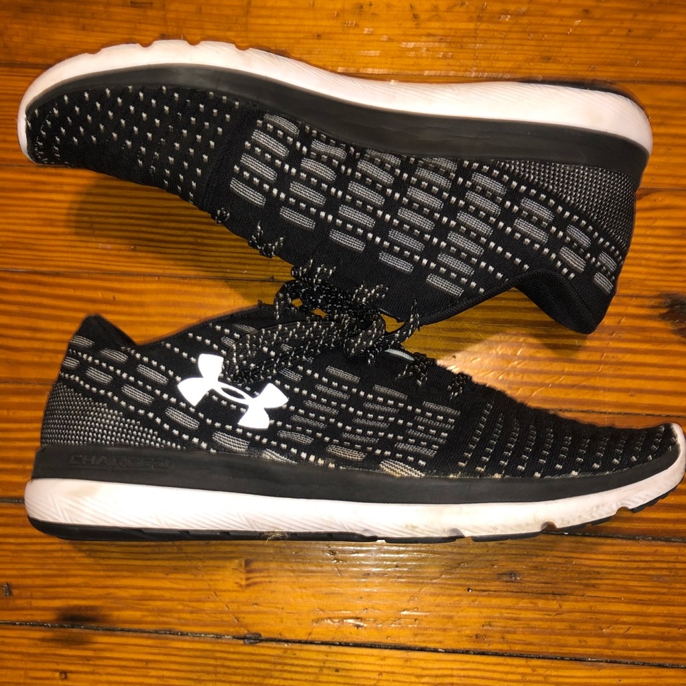 Under Armour Charged Running Shoe